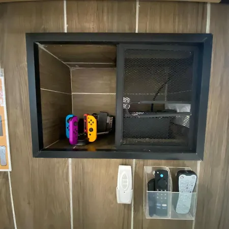 Apartamento Capsule Egypte - Jacuzzi - Sauna - Billard - Netflix&home Cinéma - Nintendo Switch&jeu - Crespin (Nord)