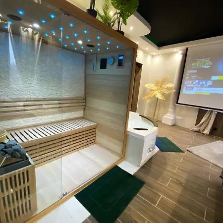 Capsule Egypte - Jacuzzi - Sauna - Billard - Netflix&home Cinéma - Nintendo Switch&jeu - * Crespin (Nord)