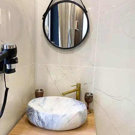 Capsule Egypte - Jacuzzi - Sauna - Billard - Netflix&home Cinéma - Nintendo Switch&jeu -