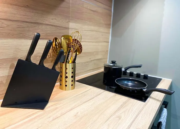 Capsule Egypte - Jacuzzi - Sauna - Billard - Netflix&home Cinéma - Nintendo Switch&jeu - Appartement *